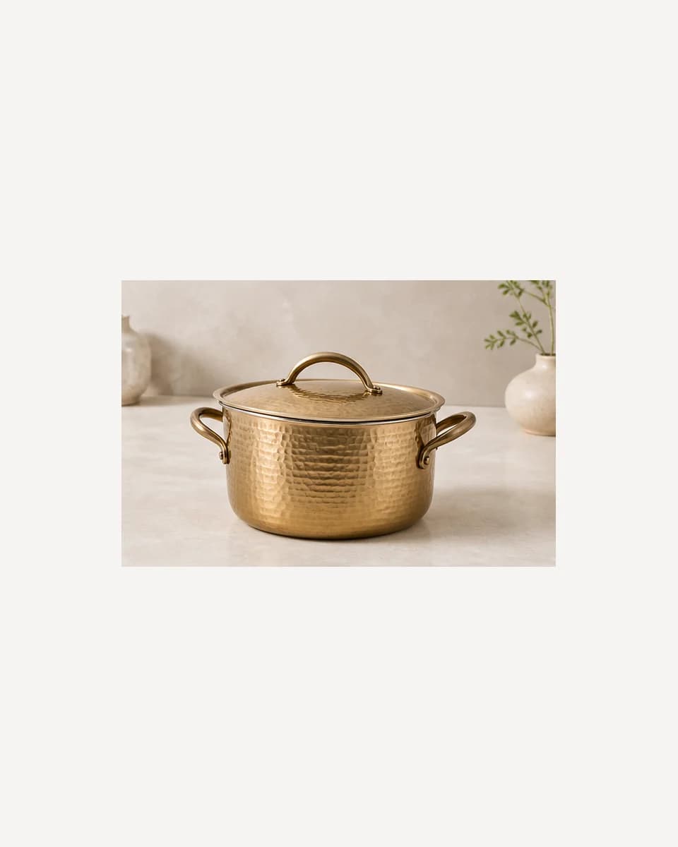 Hammered Brass Stock Pot